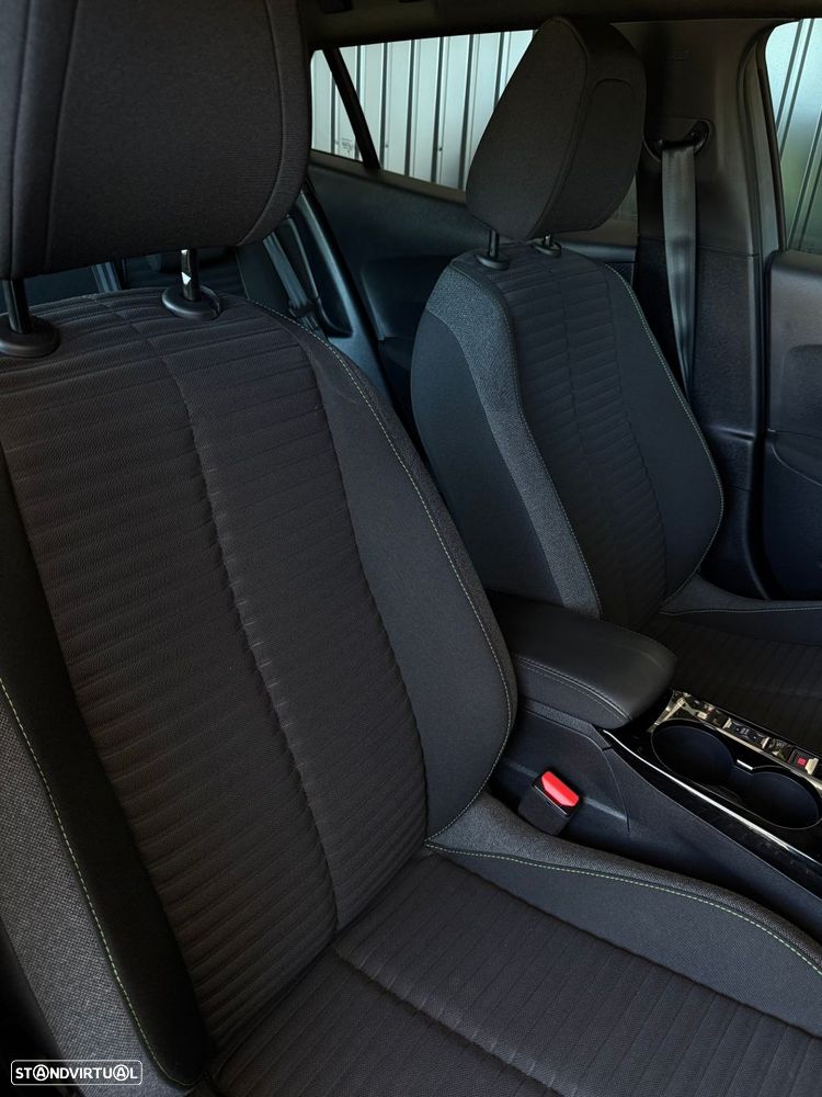 Peugeot e-2008 50 kWh Active - 26