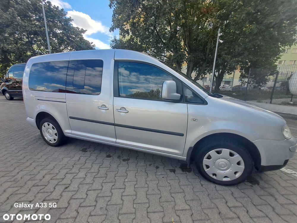 Volkswagen Caddy Maxi Comfortline - 14