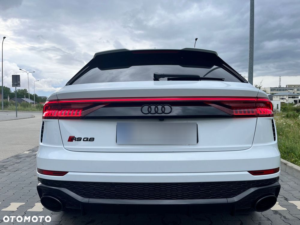 Audi RS Q8 - 4