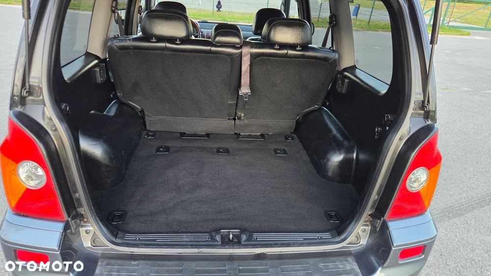 Hyundai Terracan - 23