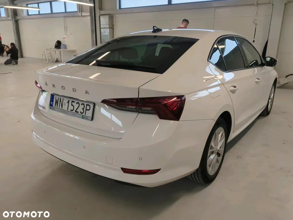 Skoda Octavia 2.0 TDI Ambition - 2