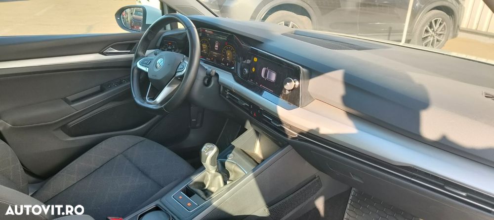 Volkswagen Golf 1.0 TSI Life - 11