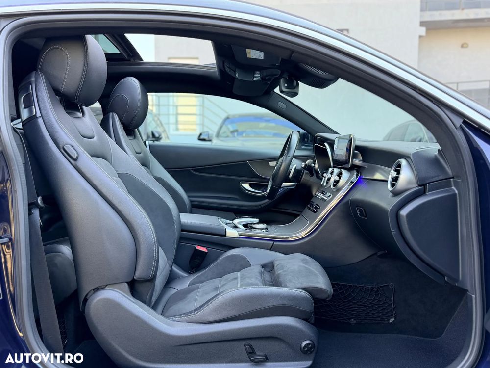 Mercedes-Benz C 220 d 4MATIC 9G-TRONIC AMG Line Plus - 12