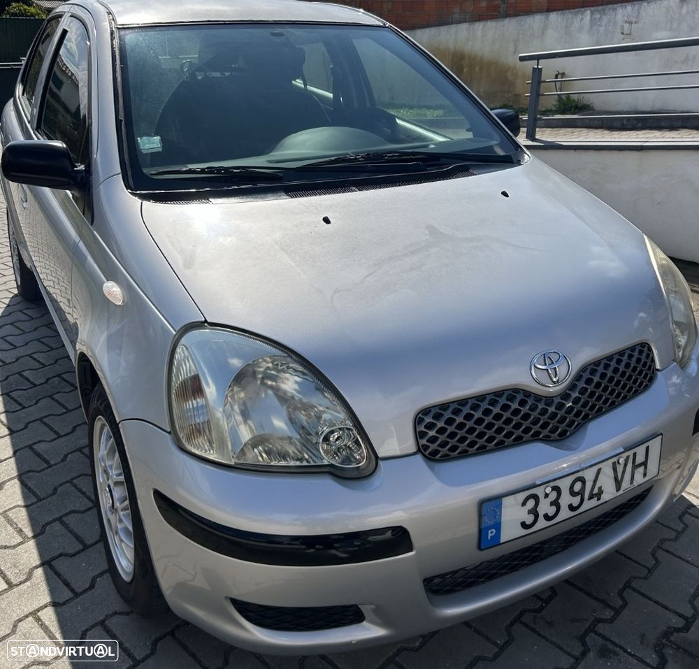 Toyota Yaris 1.0 Sol AC - 2