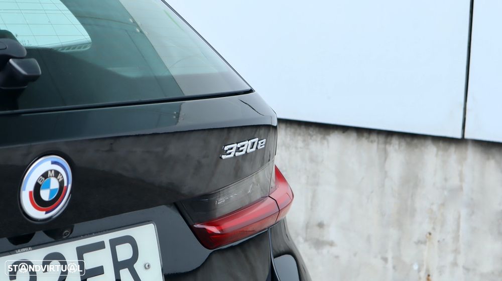 BMW 330 e xDrive Aut. M Sport - 14