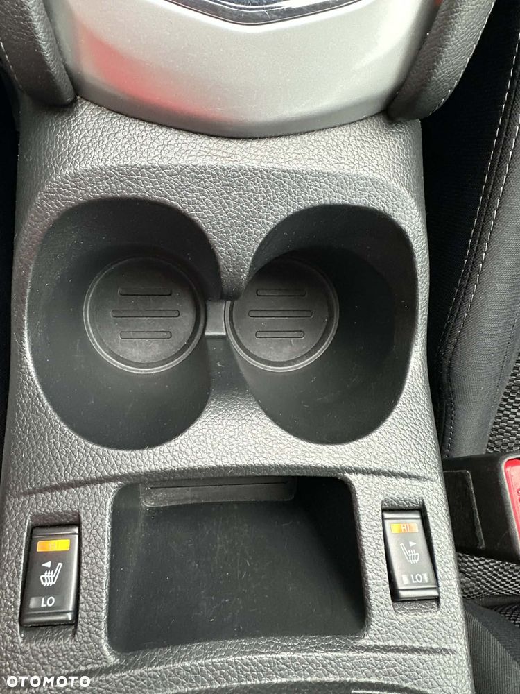 Nissan Qashqai 1.2 DIG-T Xtronic TEKNA - 24