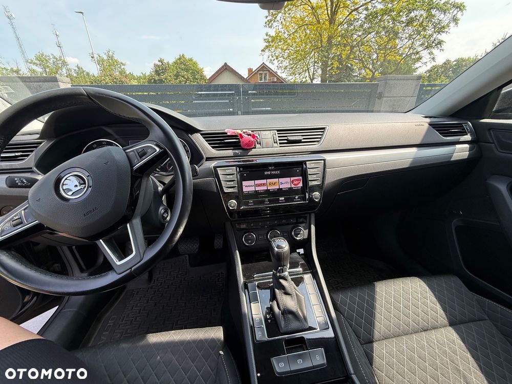 Skoda Superb 1.8 TSI Style DSG - 19