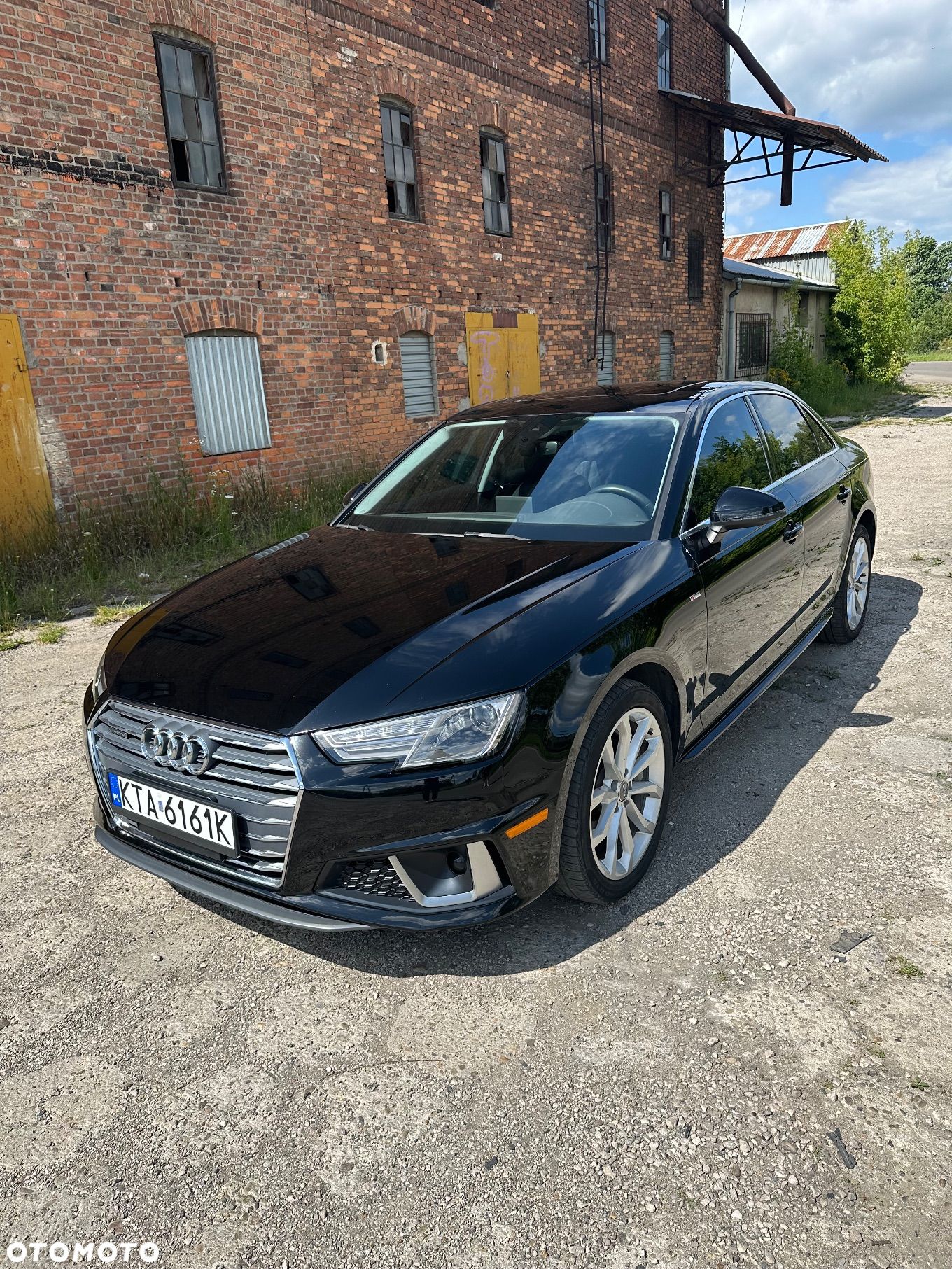 Audi A4 ver-2-0-tfsi-quattro-design-s-tronic - 1