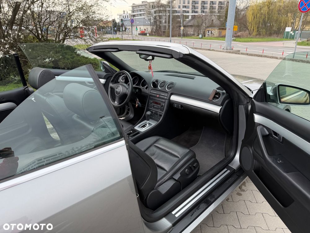 Audi A4 Cabrio - 11