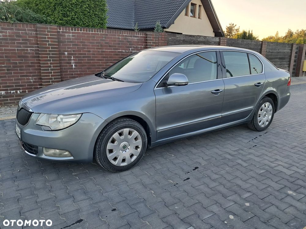 Skoda Superb 1.8 TSI FAMILY - 4