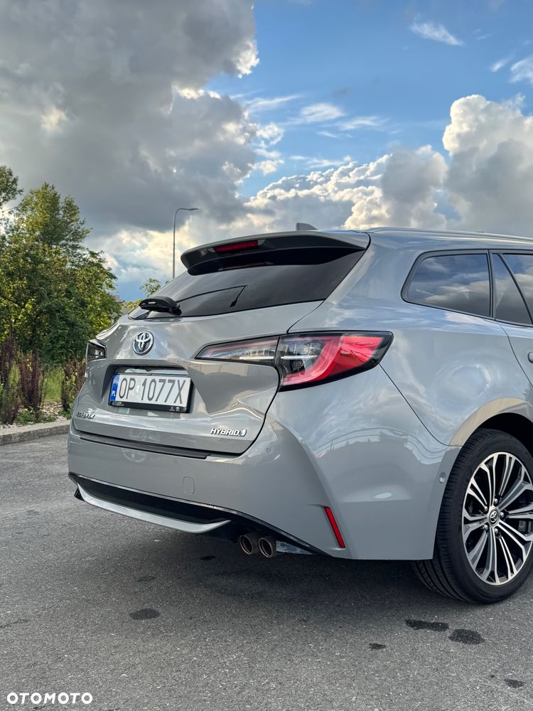 Toyota Corolla 2.0 Hybrid Executive - 9