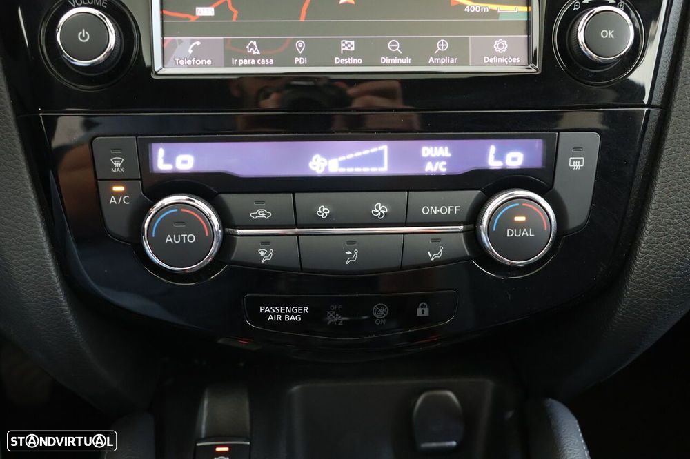 Nissan Qashqai 1.5 dCi N-Connecta - 24