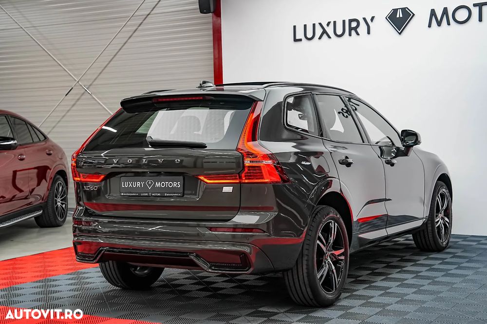 Volvo XC 60 Recharge T6 Twin Engine eAWD R-Design Expression - 11
