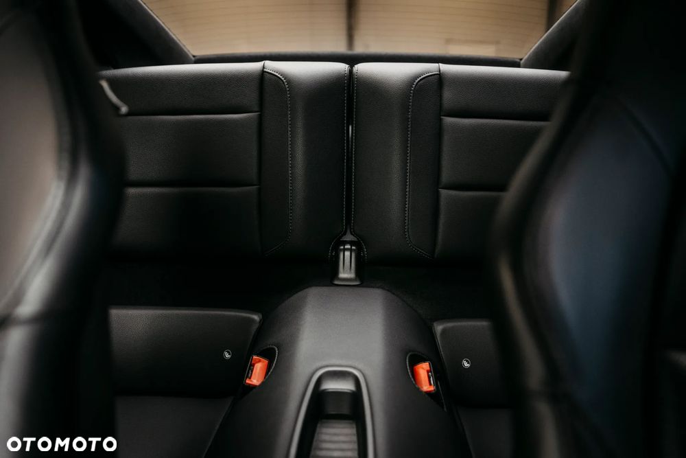 Porsche 911 Carrera 4S PDK - 20