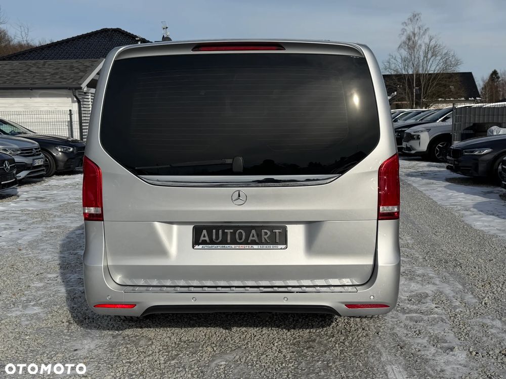 Mercedes-Benz Klasa V 300 d lang 4Matic 9G-TRONIC Avantgarde Edition - 13