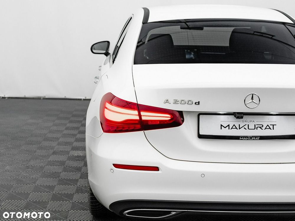 Mercedes-Benz Klasa A 200 d Progressive 8G-DCT - 12