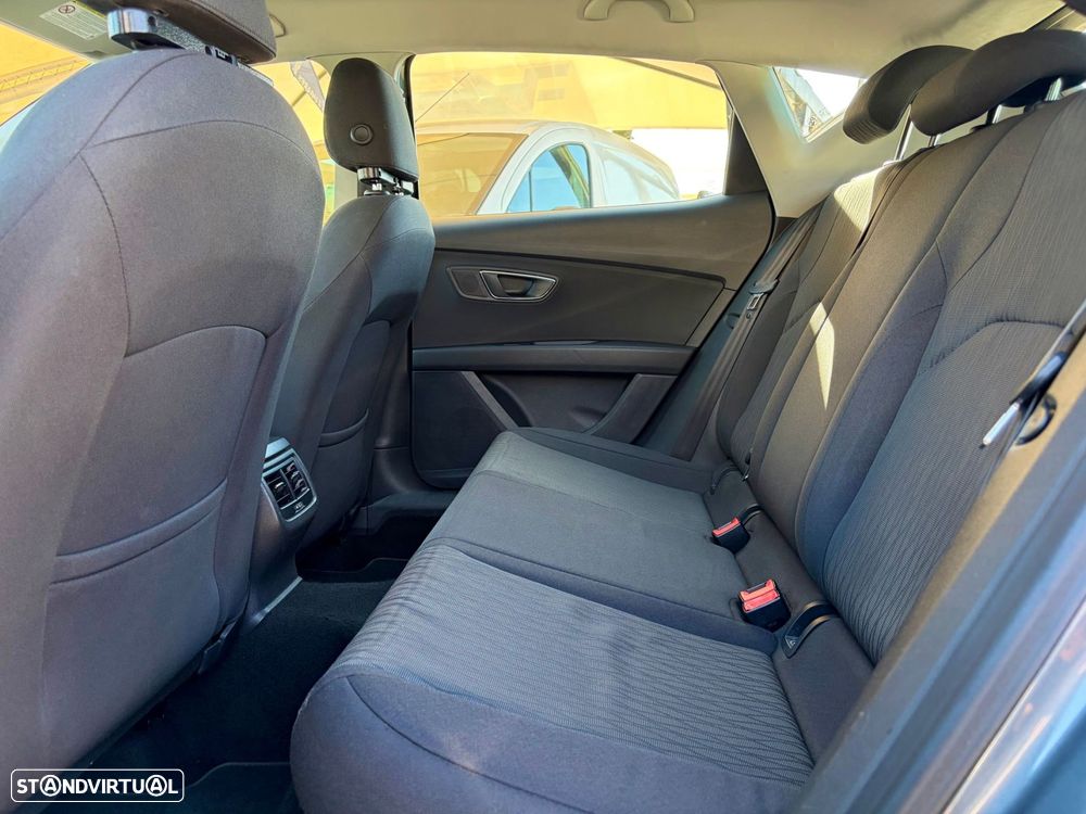 SEAT Leon 1.6 TDI Style DSG - 11