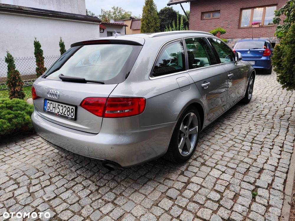 Audi A4 Avant - 5