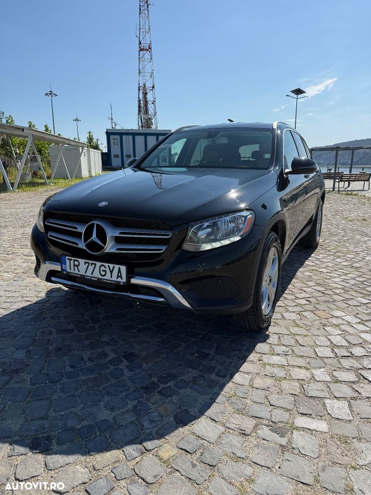 Mercedes-Benz GLC - 1