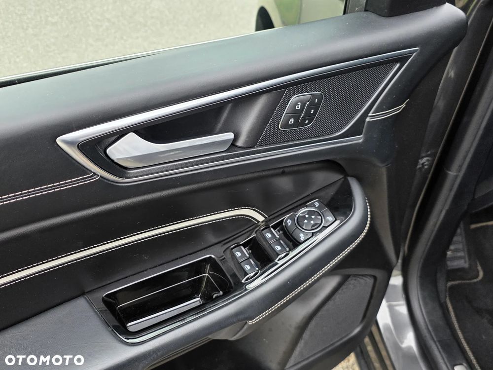 Ford S-Max 2.0 EcoBlue Vignale - 22