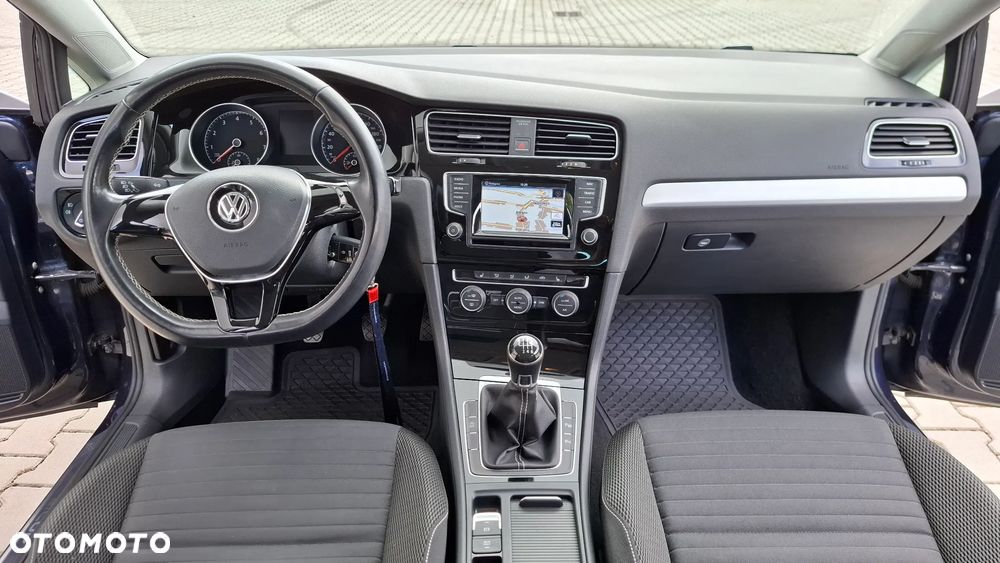 Volkswagen Golf 1.4 TSI BlueMotion Technology Cup - 21