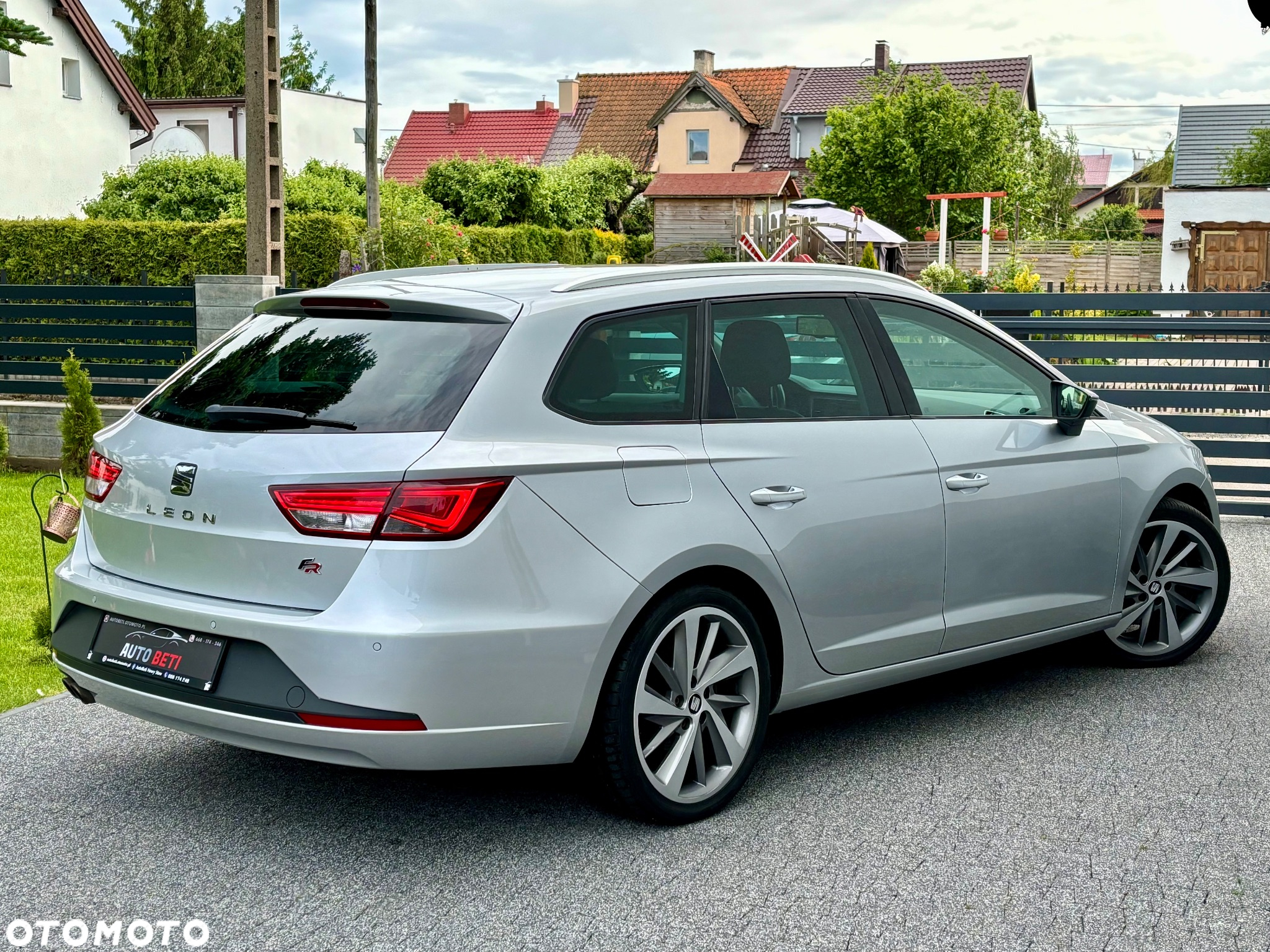 Seat Leon ST 1.8 TSI Start&Stop DSG FR - 19