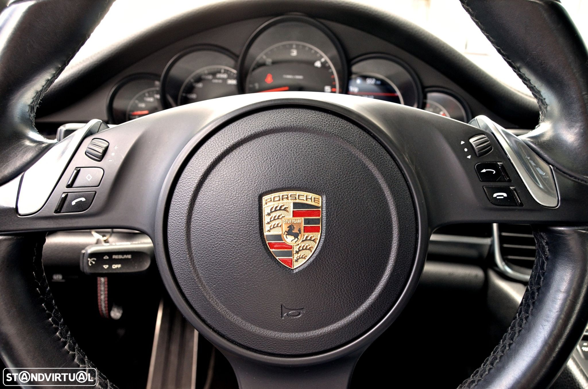 Porsche Panamera Platinum Edition - 16
