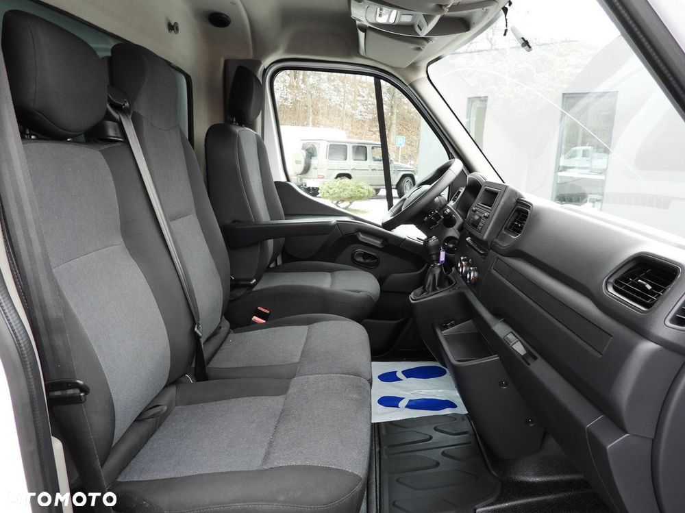 Renault MASTER PLANDEKA 10 PALET WEBASTO TEMPOMAT LEDY PNEUMATYKA KLIMATYZACJA  165KM - 37