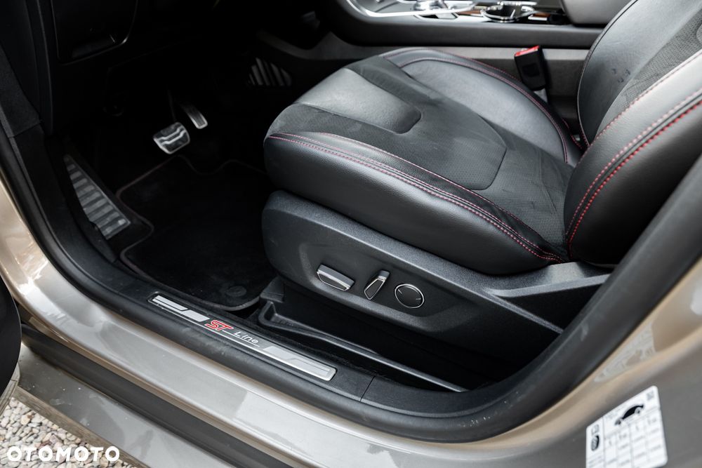 Ford S-Max 2.0 EcoBlue ST-Line - 19