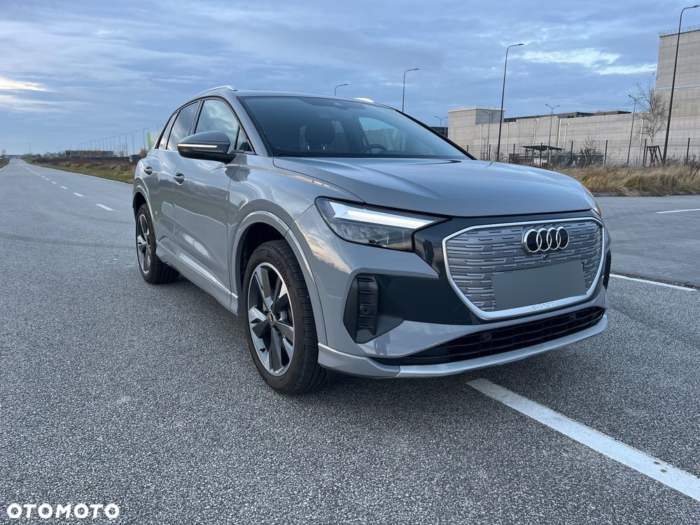 Audi Q4 e-tron e-tron 50 quattro - 12