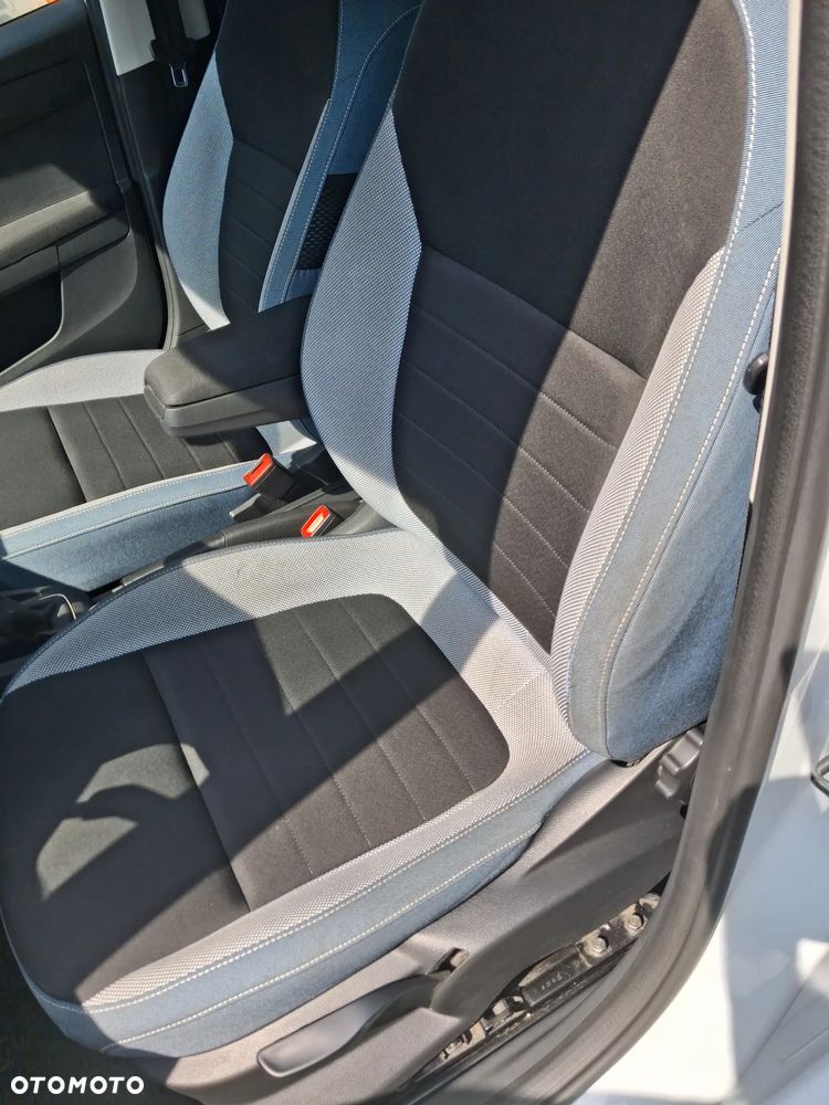 Skoda Fabia - 14