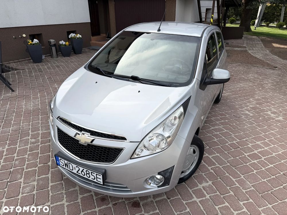 Chevrolet Spark 1.0 LT - 22