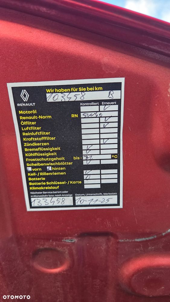 Renault Clio 1.2 16V Limited EU6 - 29