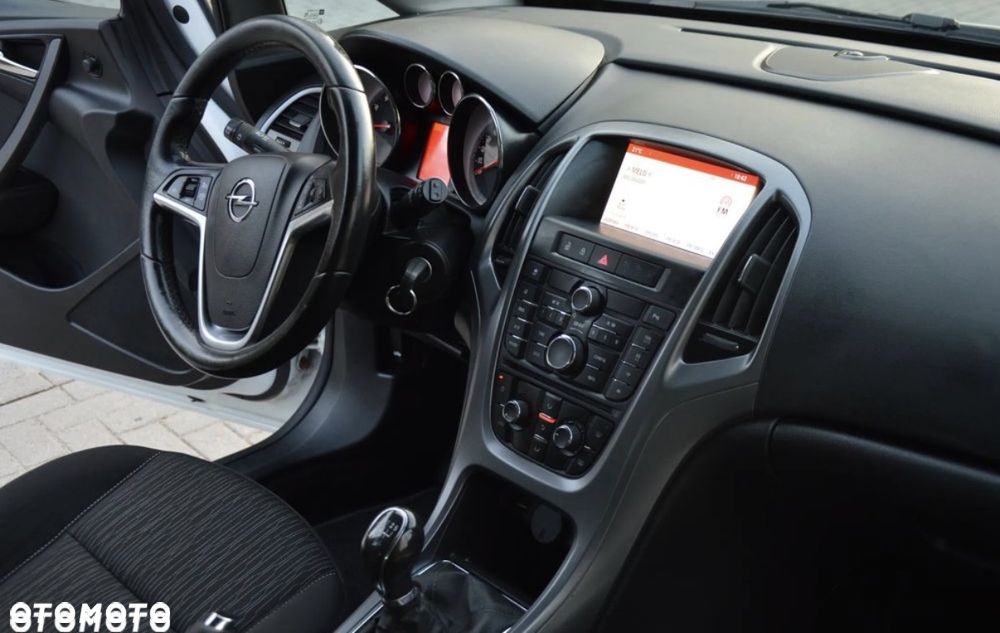 Opel Astra - 20