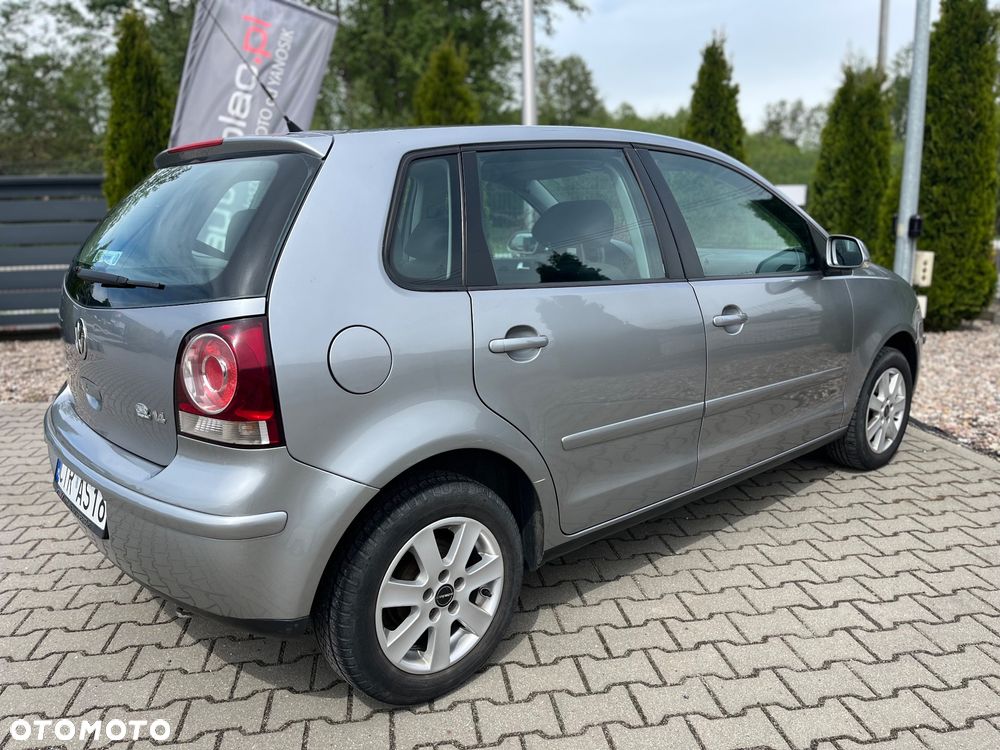 Volkswagen Polo 1.4 Sportline - 12