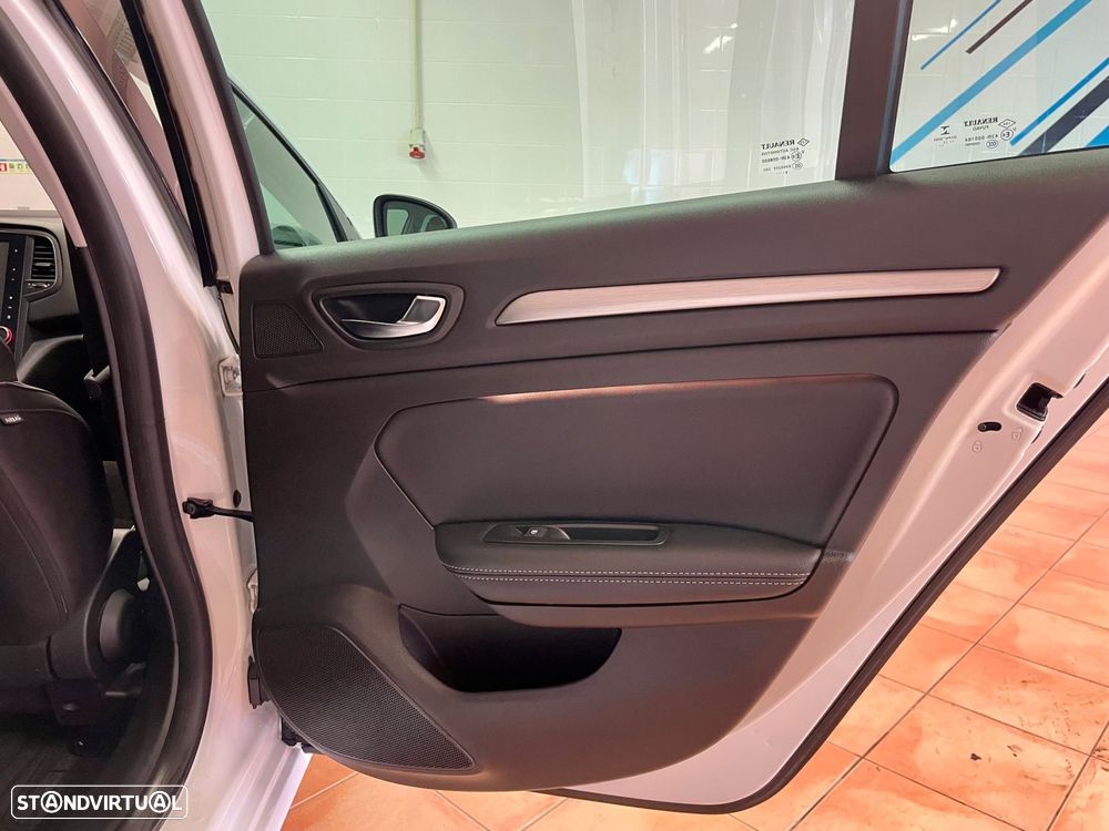 Renault Mégane ENERGY TCe 130 INTENS - 34