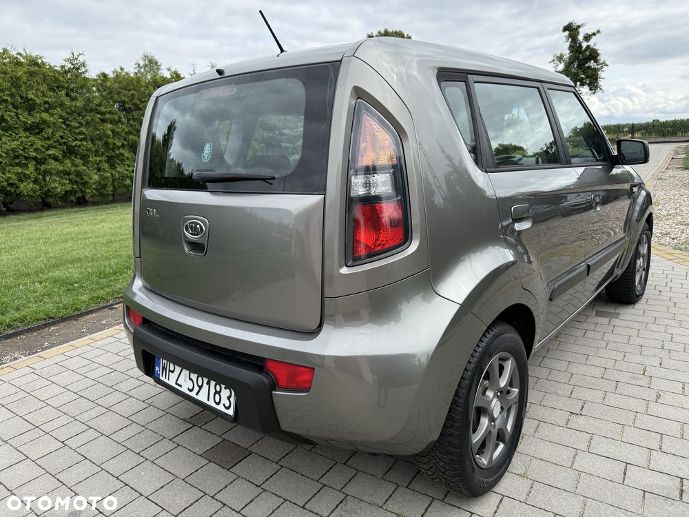 Kia Soul - 4