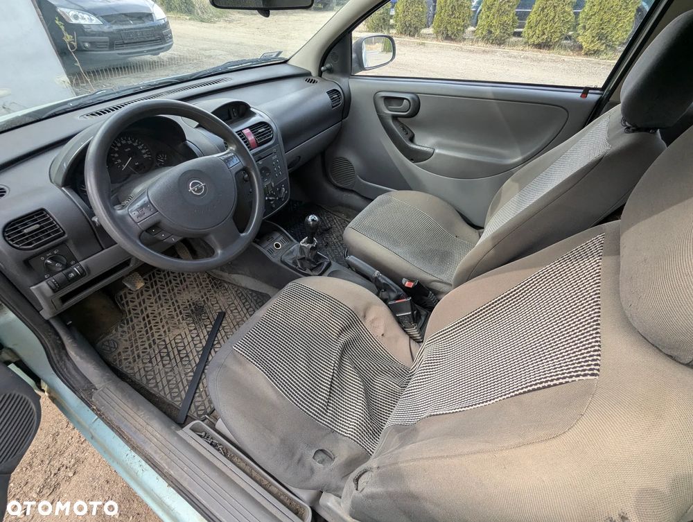 Opel Corsa C 2000–2006 na części - 7