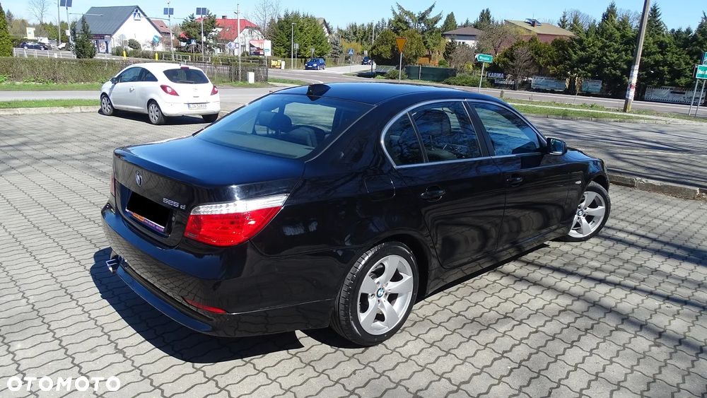 BMW Seria 5 525d - 3