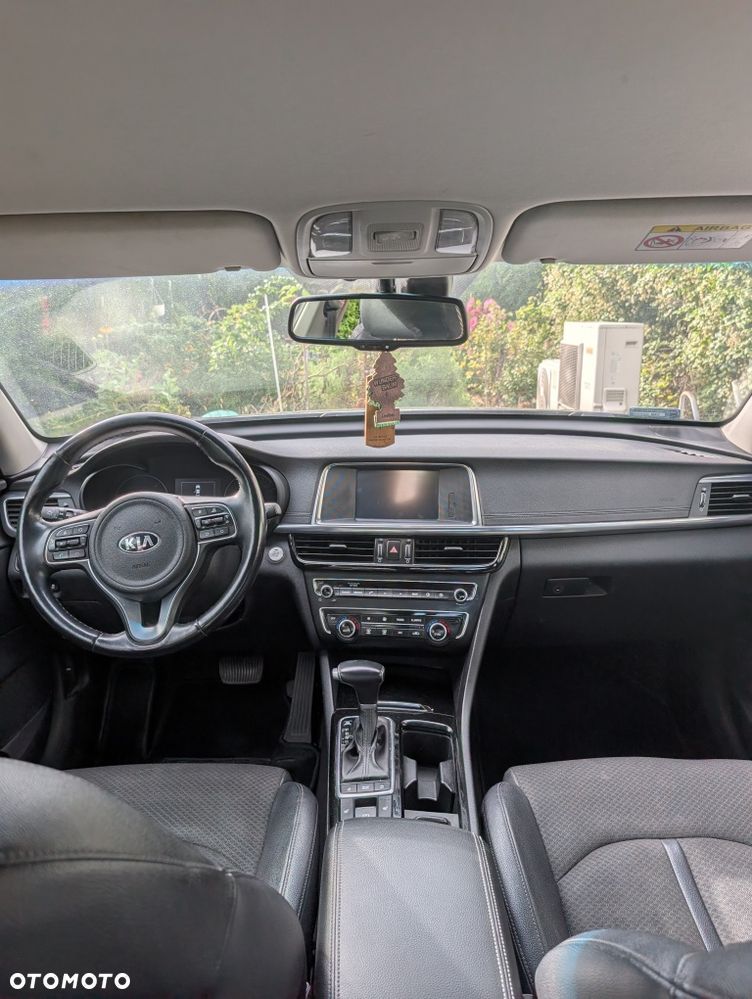 Kia Optima - 4