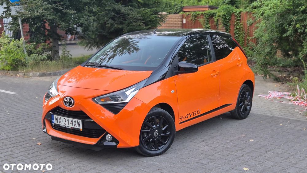 Toyota Aygo 1.0 VVT-i Color Edition - 1