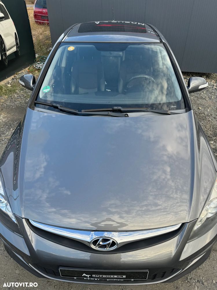 Hyundai i30 1.6 CRDI blue Style - 4