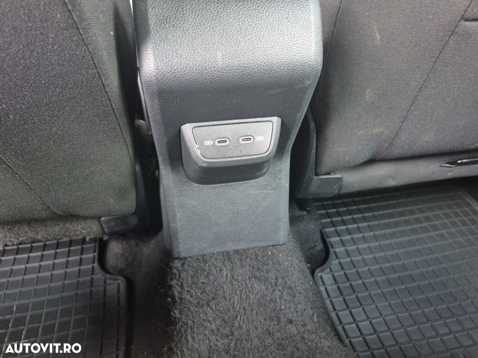 Volkswagen Taigo - 16