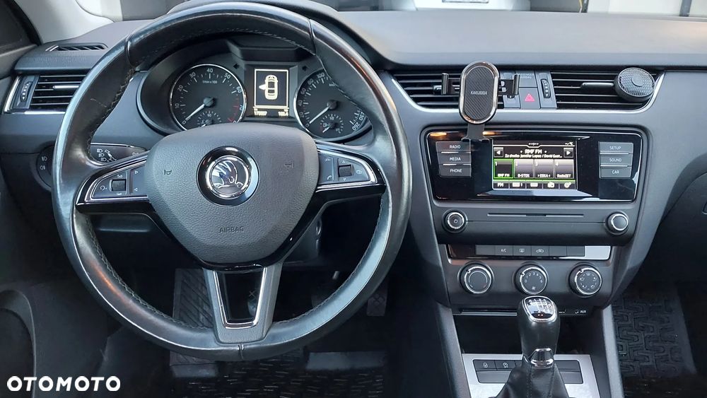 Skoda Octavia 1.4 TSI Ambition - 6