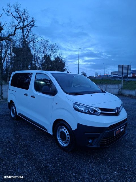 Toyota Proace 1.6 HDI 9 Lugares com IVA - 1