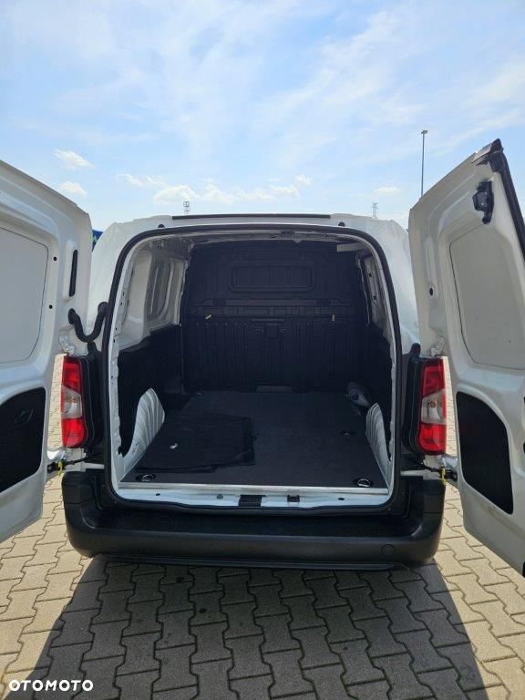 Toyota Proace City - 11