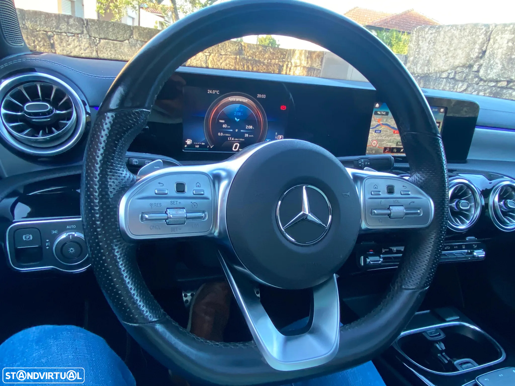 Mercedes-Benz CLA 250 e Shooting Brake AMG Line - 9