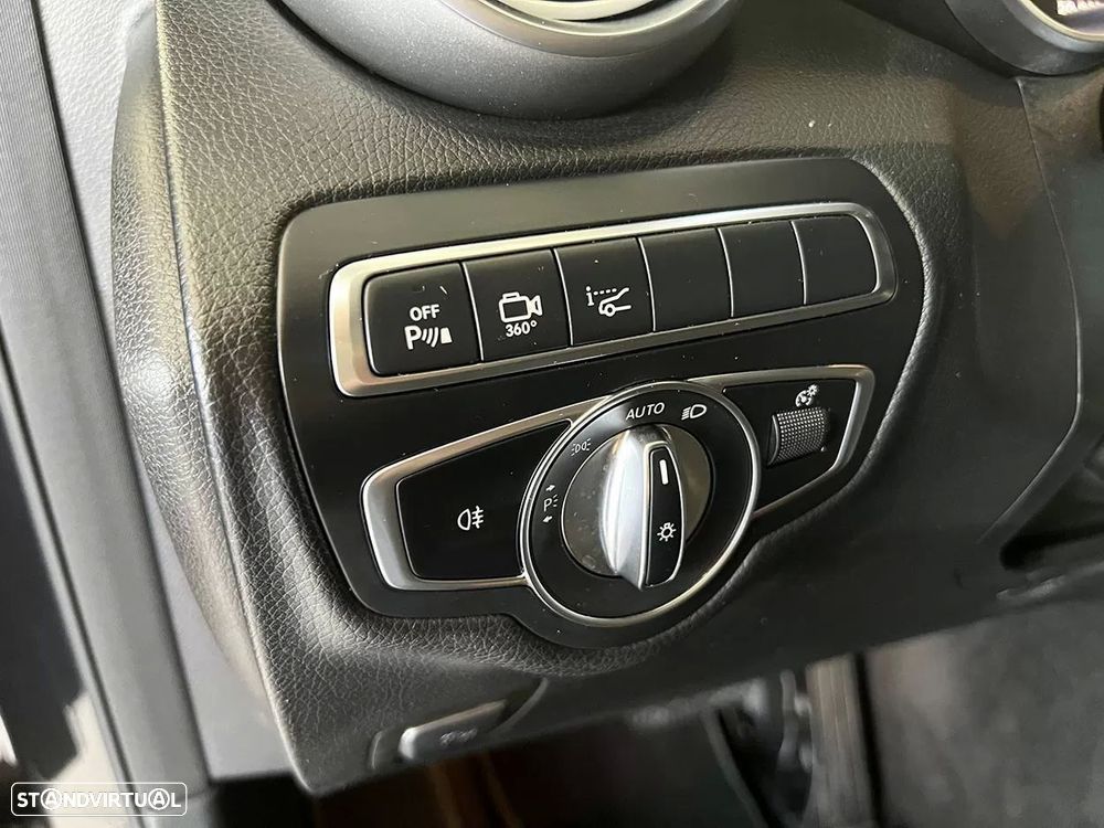 Mercedes-Benz GLC 220 d 4Matic 9G-TRONIC - 22