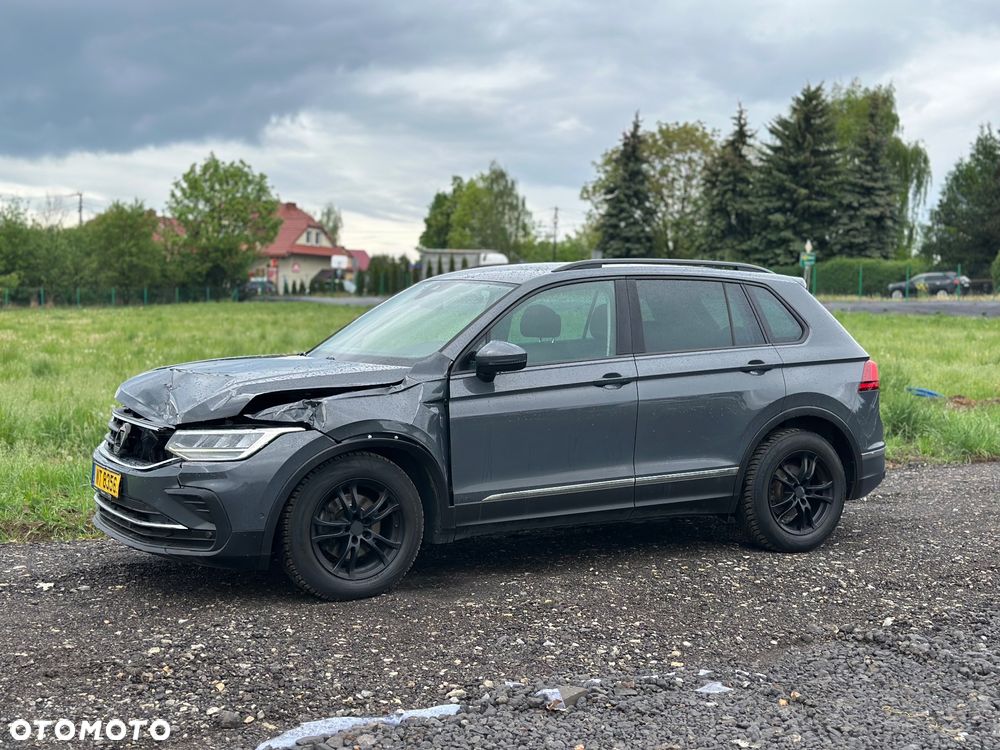Volkswagen Tiguan - 9