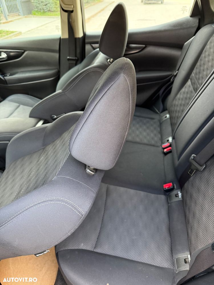 Nissan Qashqai 1.6 DCI Xtronic TEKNA - 21